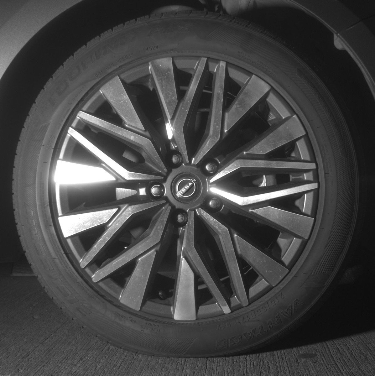 Used 2025 Nissan Altima 2.5 SV image 13