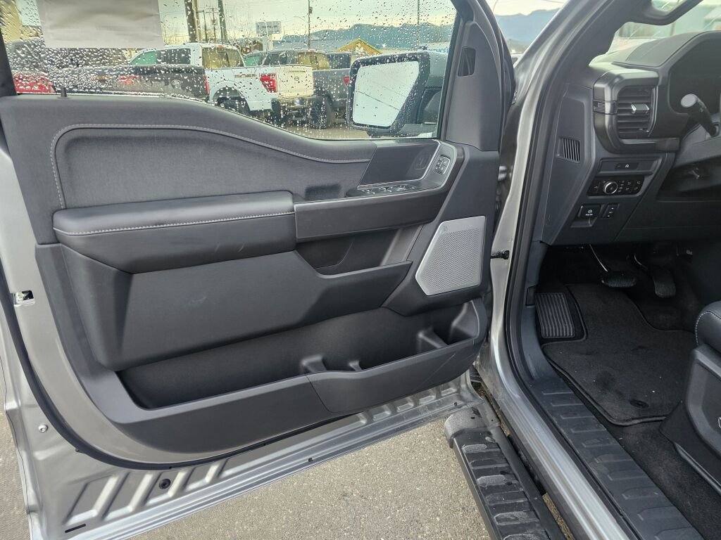 New 2025 Ford F150 Lariat w/ Equipment Group 502A High image 11