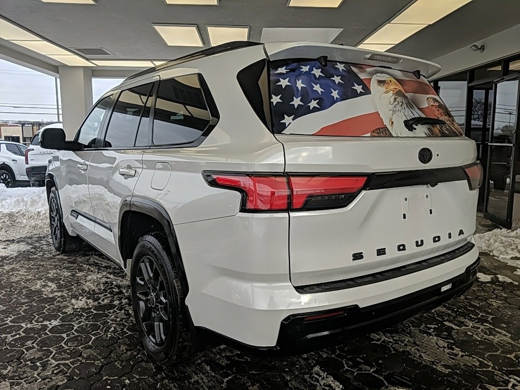 Used 2024 Toyota Sequoia Platinum image 7
