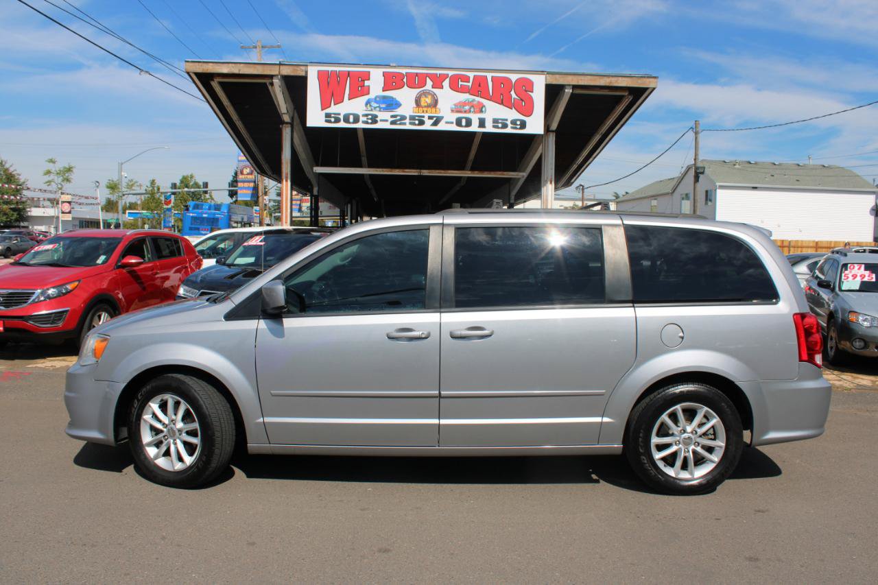 Used 2016 Dodge Grand Caravan SXT FWD image 7