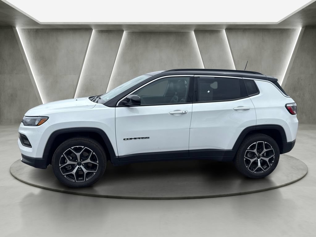 Used 2026 Jeep Compass Limited AWD/4WD image 4