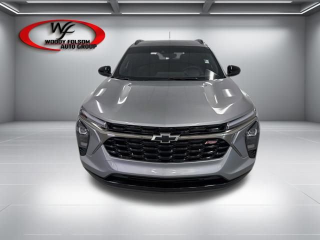 New 2026 Chevrolet Trax RS w/ Driver Confidence Package FWD image 2