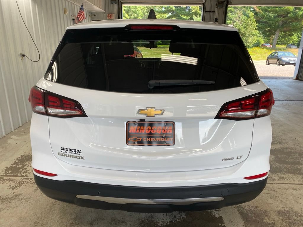 Used 2024 Chevrolet Equinox LT AWD/4WD image 13