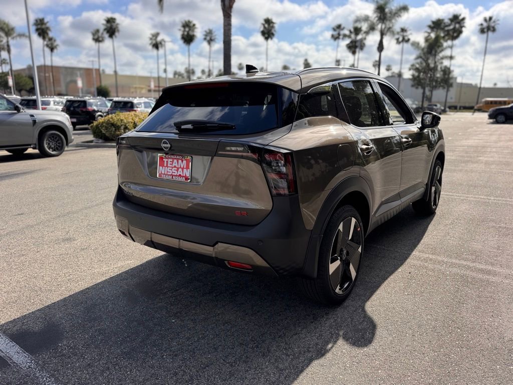 New 2026 Nissan Kicks SR w/ SR Premium Package FWD image 7