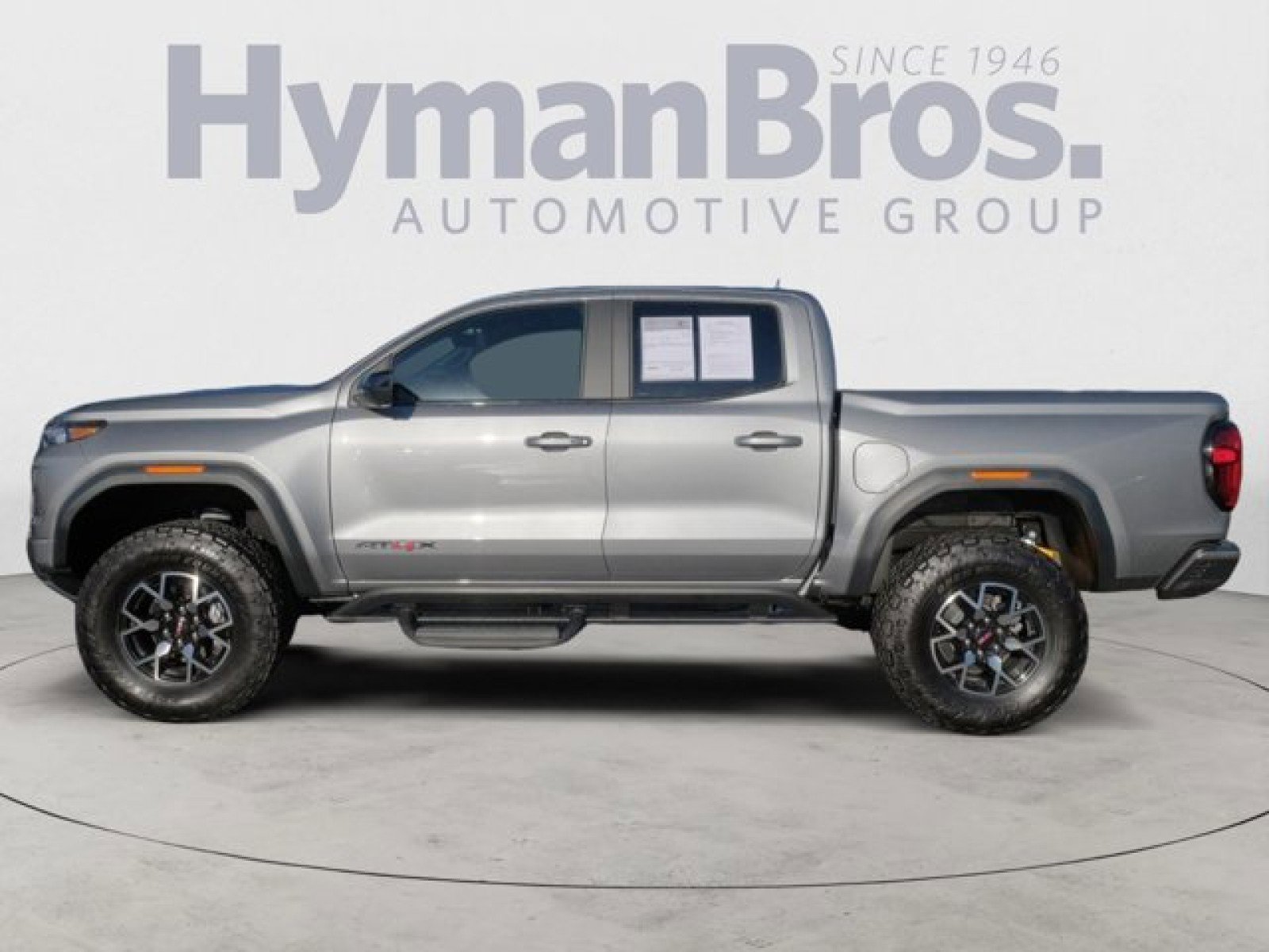Used 2023 GMC Canyon AT4X image 6