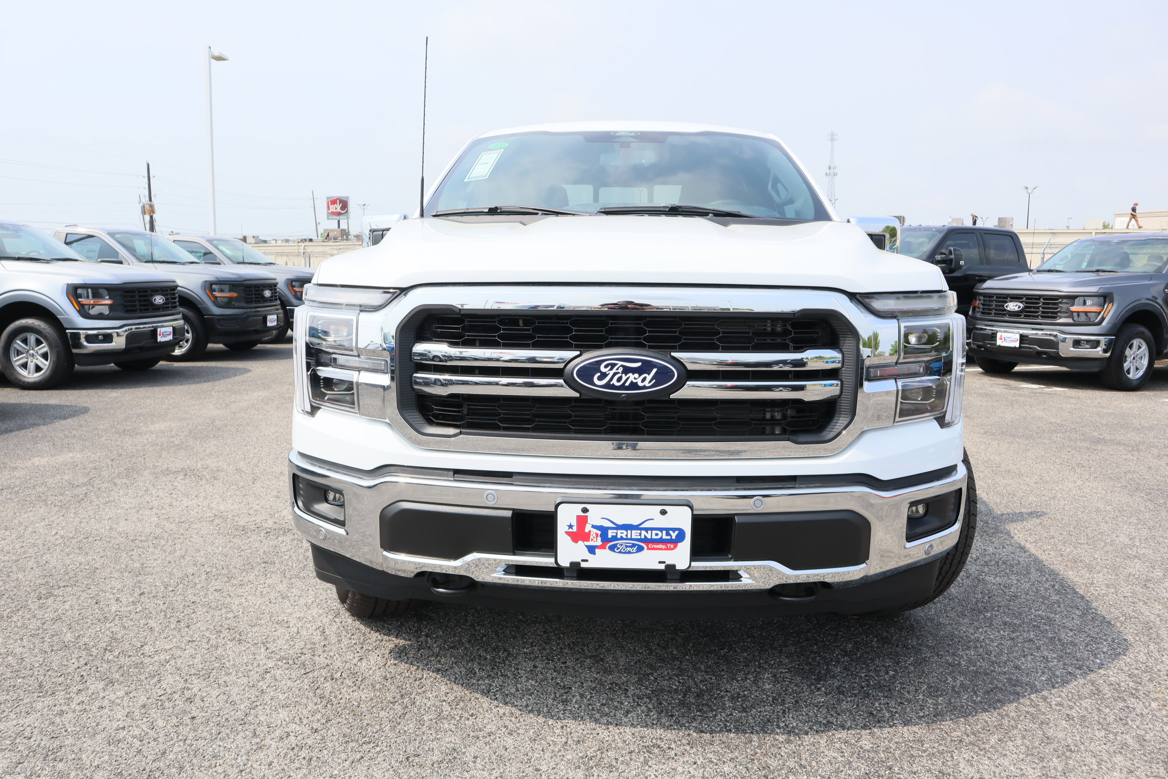 New 2025 Ford F150 Lariat w/ Equipment Group 502A High image 10