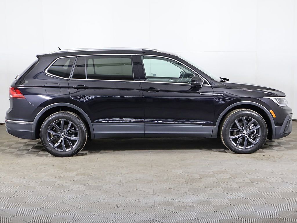 Used 2023 Volkswagen Tiguan SE image 18