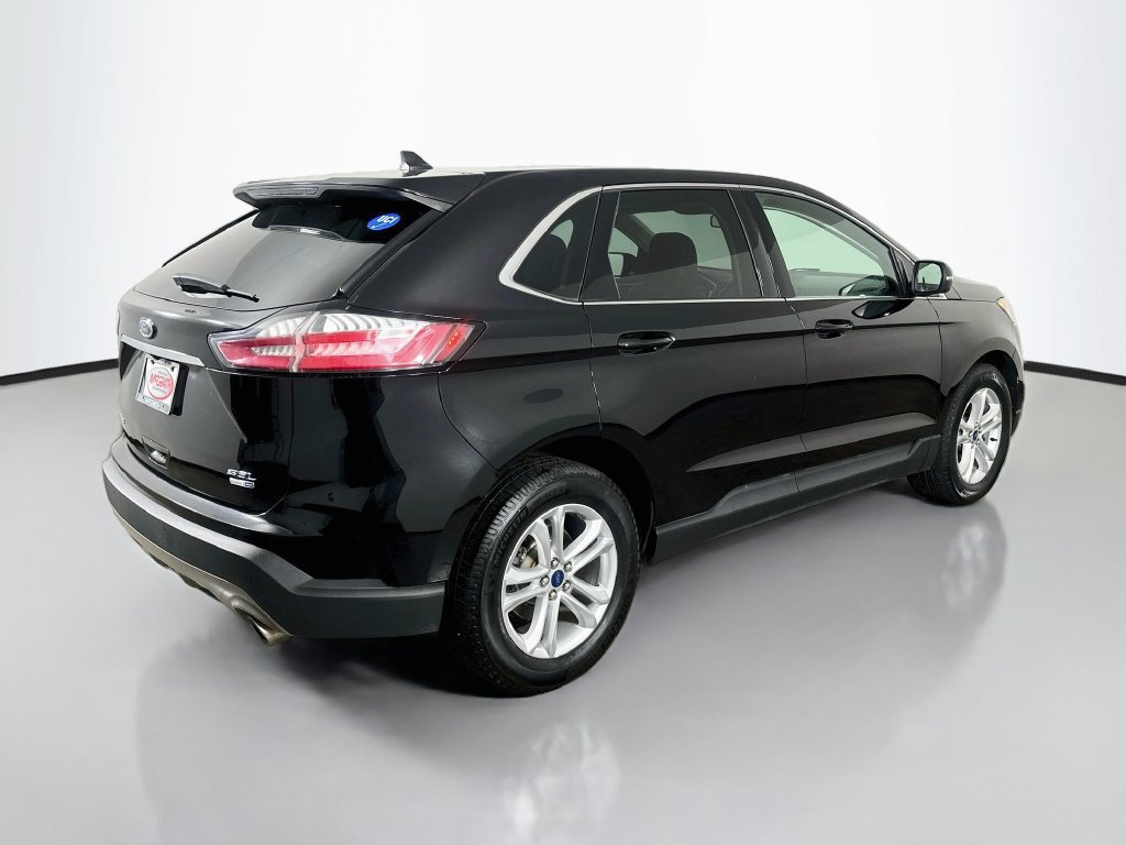 Used 2020 Ford Edge SEL w/ Cold Weather Package AWD/4WD image 19