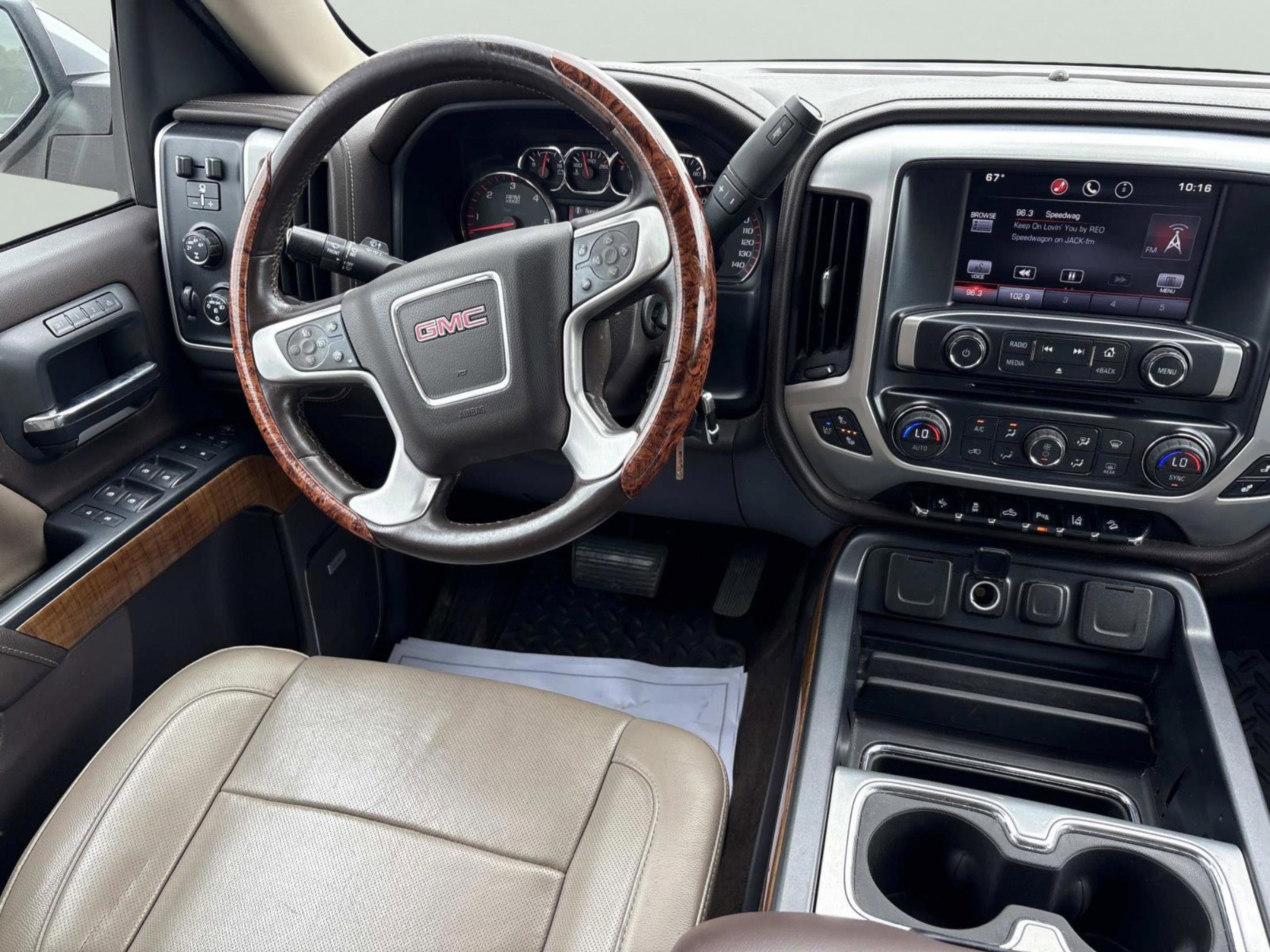 Used 2015 GMC Sierra 1500 SLT w/ SLT Crew Cab Value Package image 9