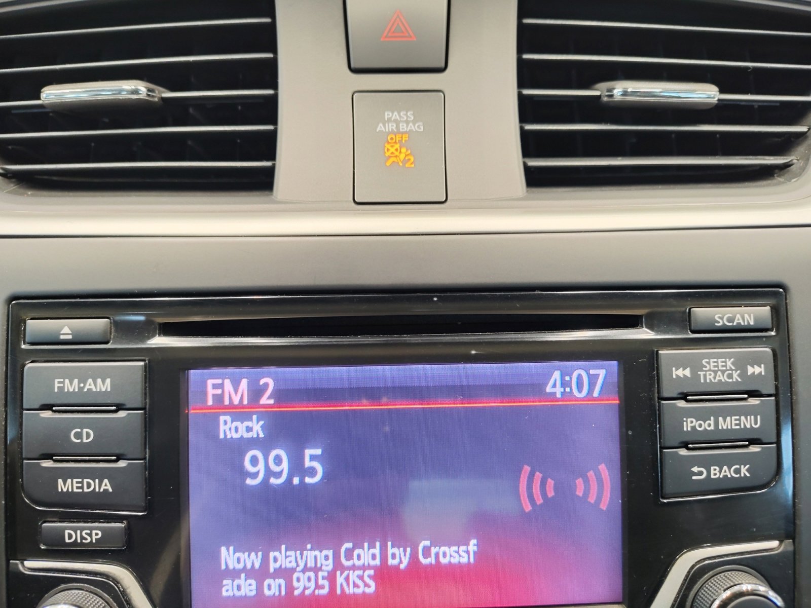 Used 2018 Nissan Sentra S image 27