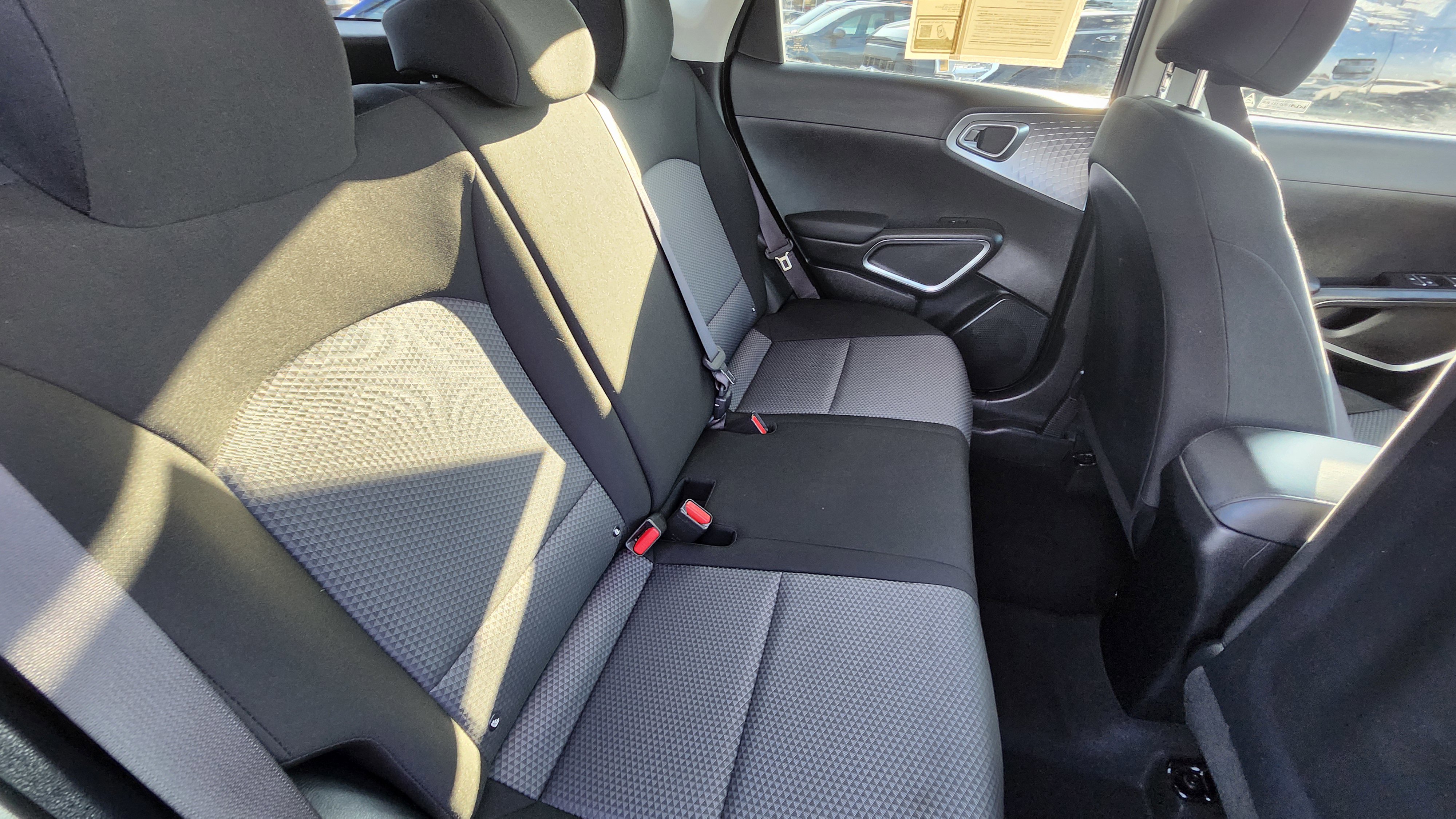 Used 2023 Kia Soul LX w/ Option Group 015 image 16