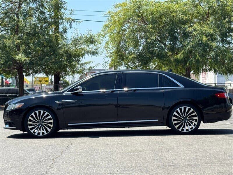 Used 2019 Lincoln Continental Black Label w/ Rear Seat Package image 9
