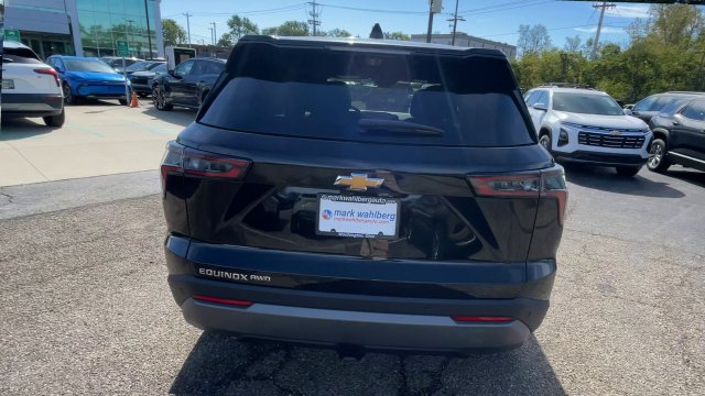 New 2027 Chevrolet Equinox LT w/ Convenience Package II AWD/4WD image 9