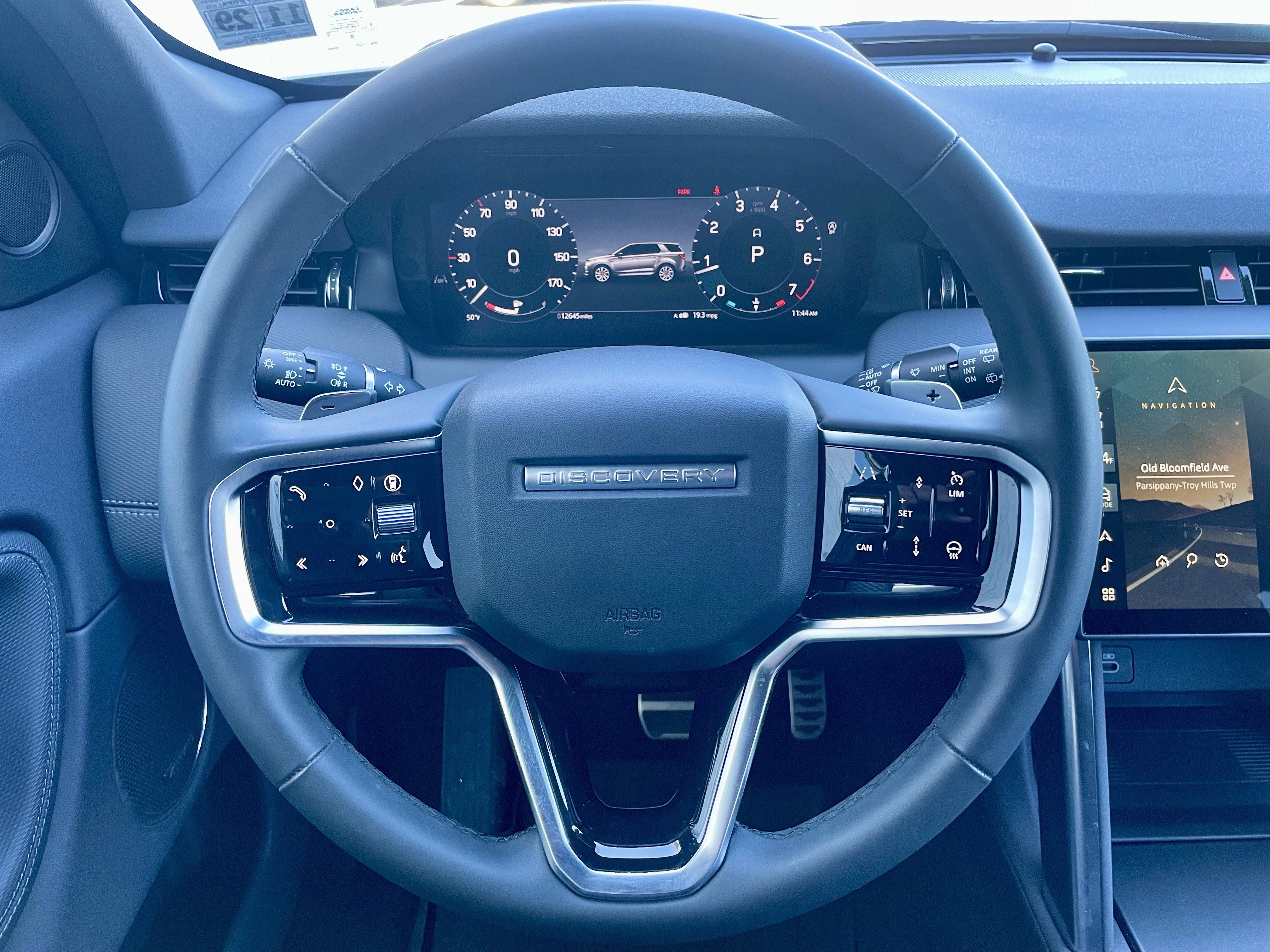 Certified 2024 Land Rover Discovery Sport Dynamic SE image 21