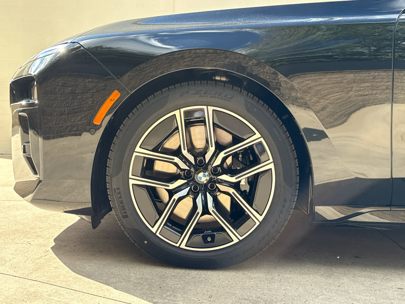 New 2026 BMW 740i xDrive w/ Premium Package image 6