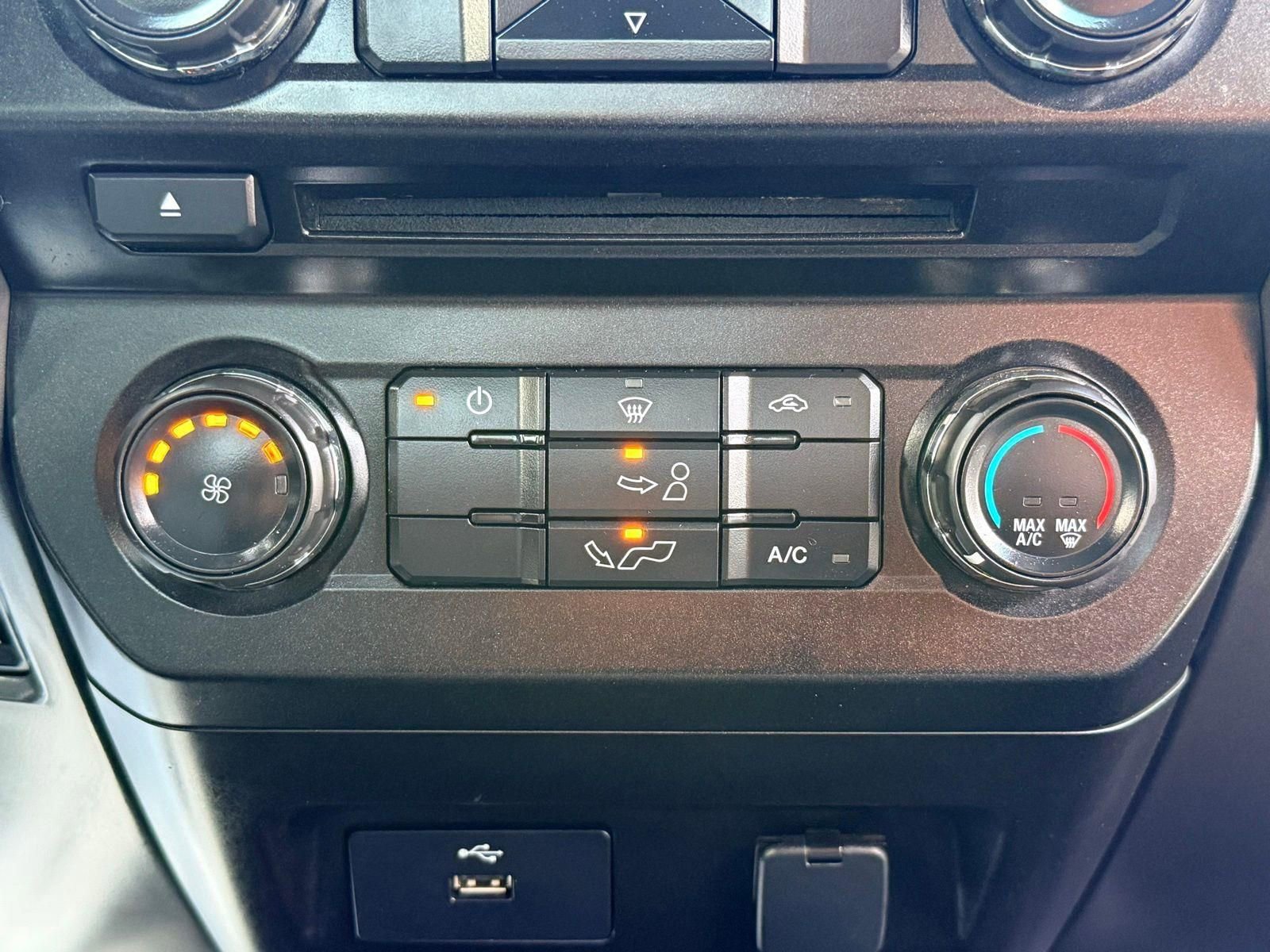 Used 2017 Ford F150 XLT w/ Heavy-Duty Payload Package AWD/4WD image 42