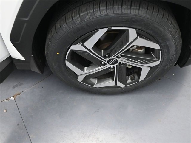 Used 2023 Hyundai Tucson Limited image 44
