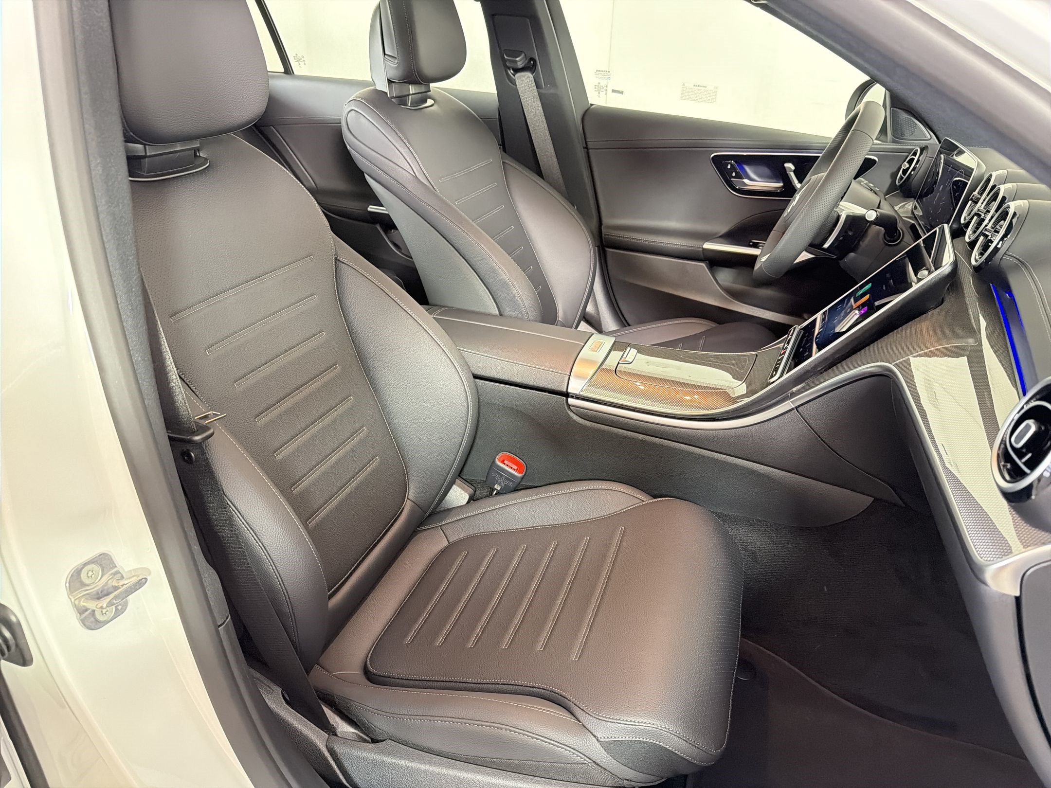 Used 2026 Mercedes-Benz C 300 4MATIC Sedan image 31