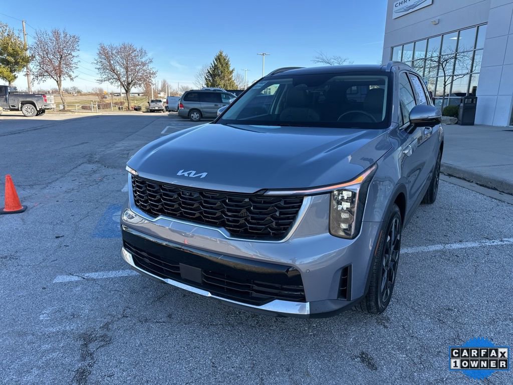Used 2025 Kia Sorento SX FWD image 11