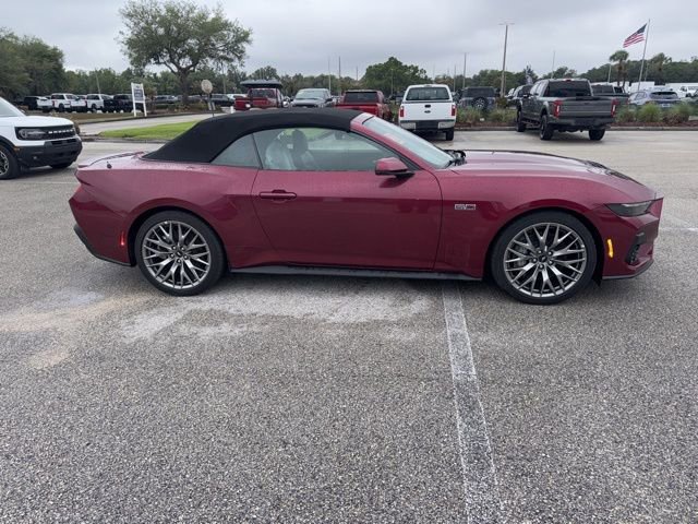 Used 2025 Ford Mustang GT Premium image 4