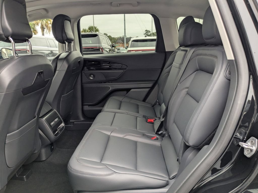 New 2026 Lincoln Nautilus Premier w/ Equipment Group 102A AWD/4WD image 14