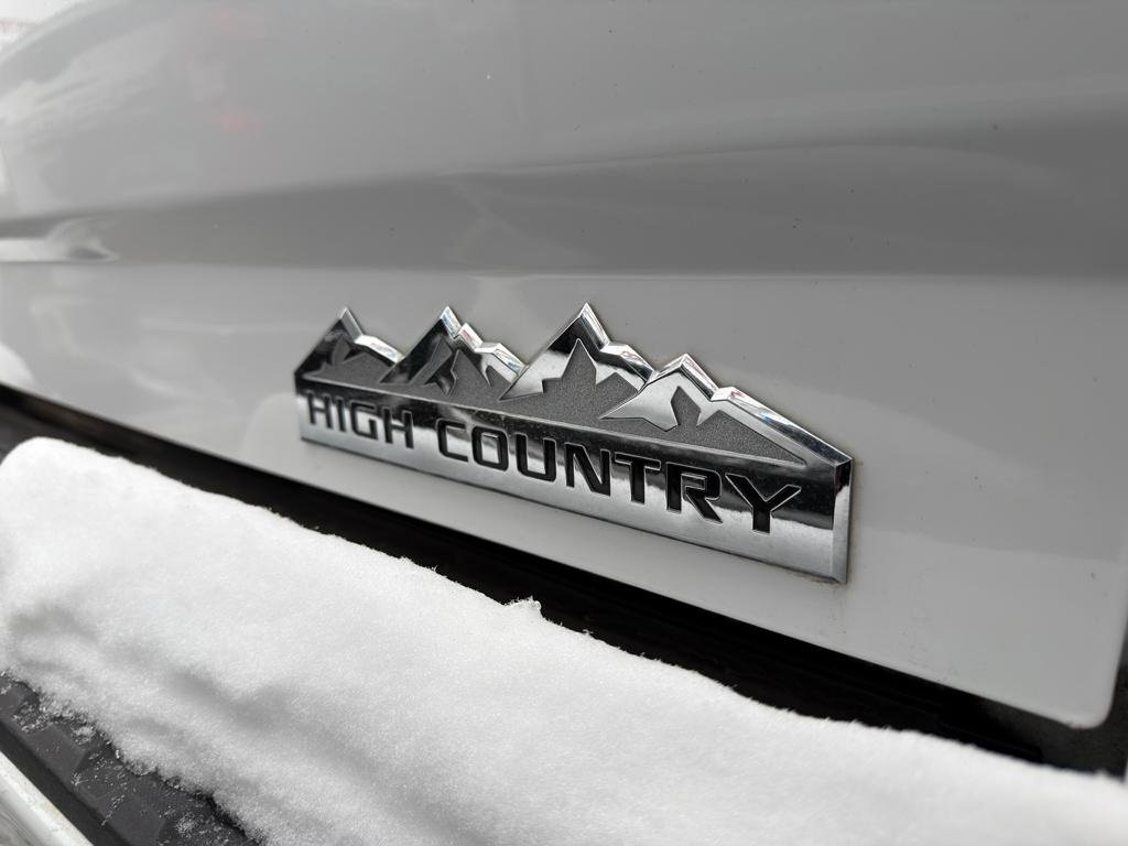 Used 2015 Chevrolet Silverado 3500 High Country w/ Duramax Plus Package image 36