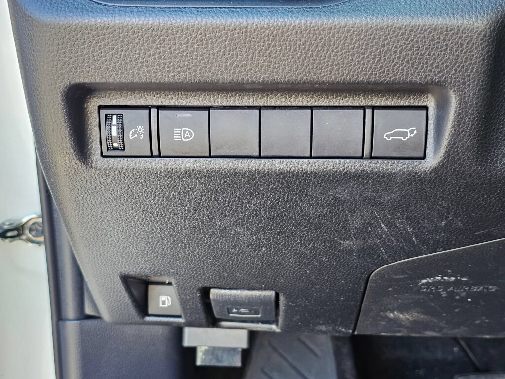 Used 2019 Toyota RAV4 XSE AWD/4WD image 35