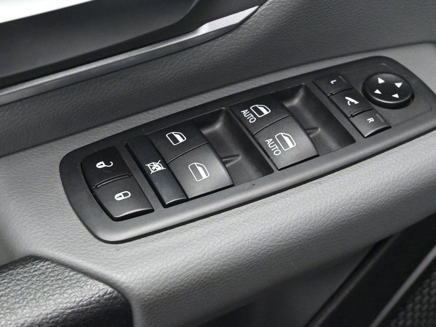 Used 2020 RAM 1500 Big Horn image 11