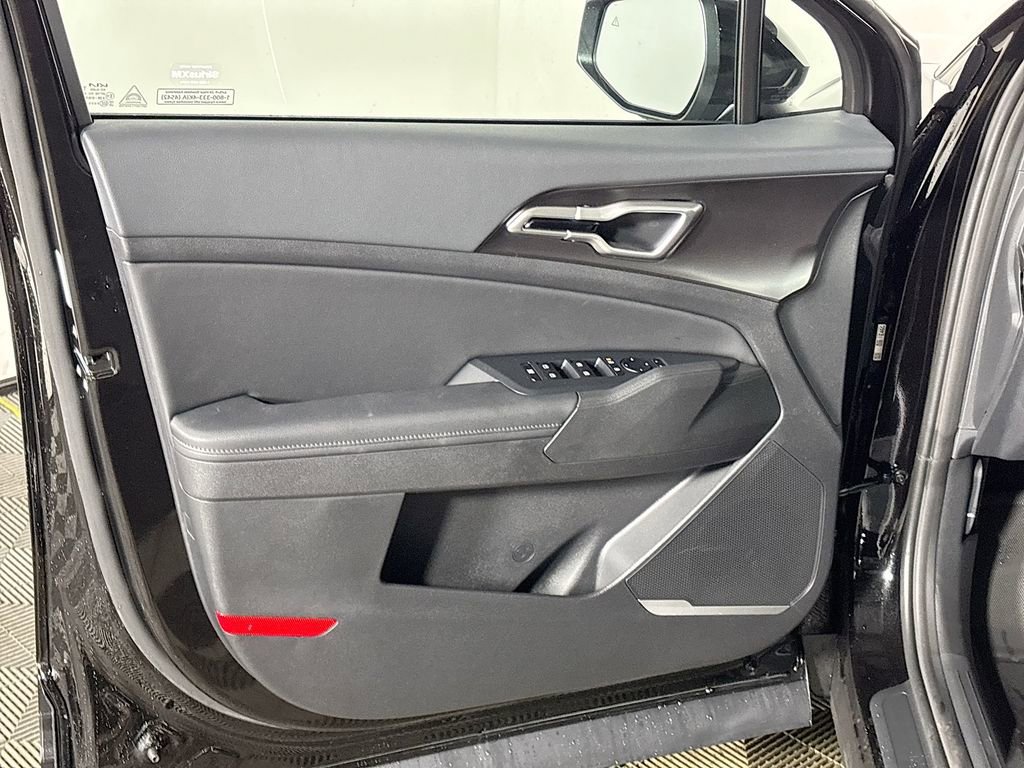 New 2026 Kia Sportage EX w/ EX Panoramic Sunroof Package image 10