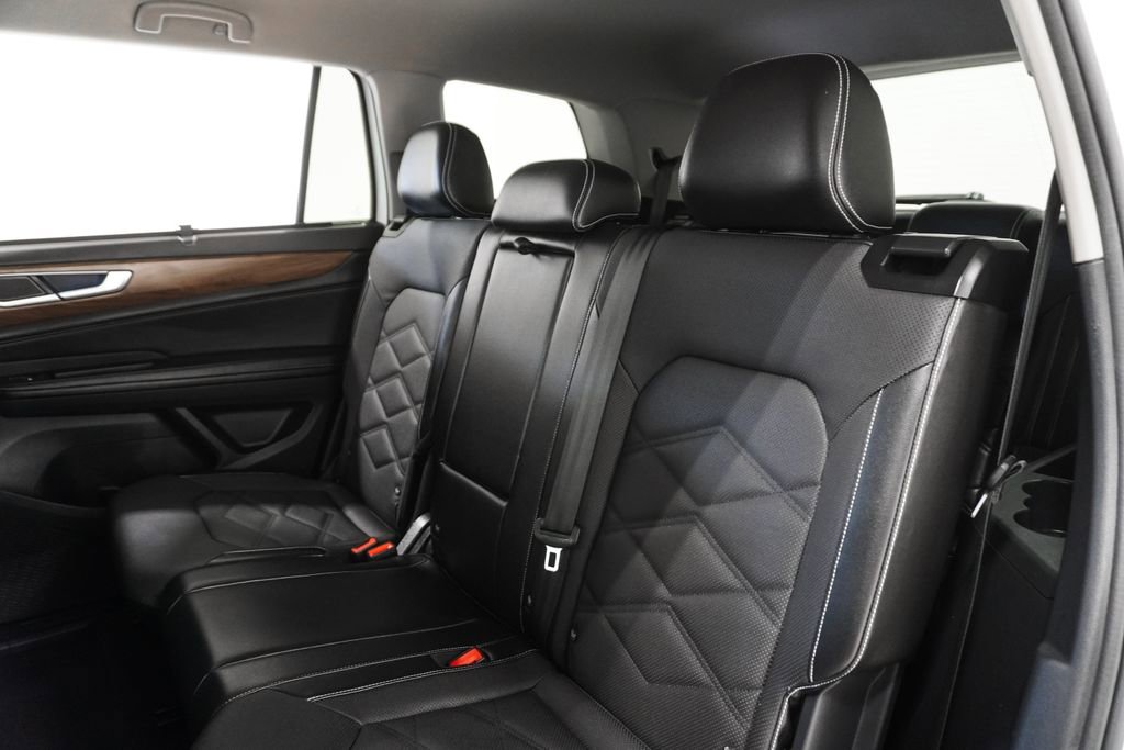 Used 2024 Volkswagen Atlas SE image 15