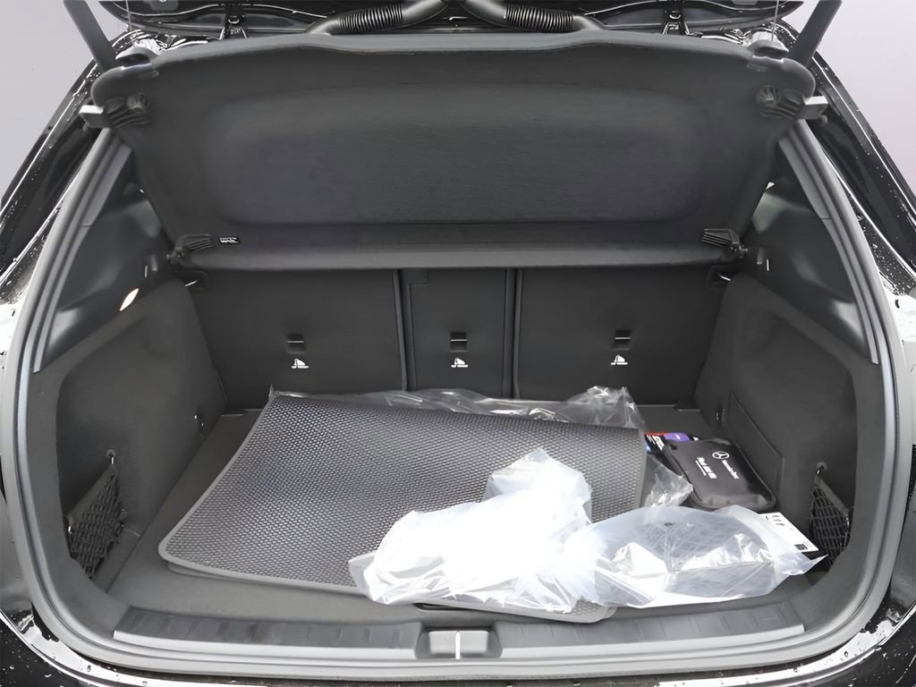 Certified 2025 Mercedes-Benz GLA 250 4MATIC image 34