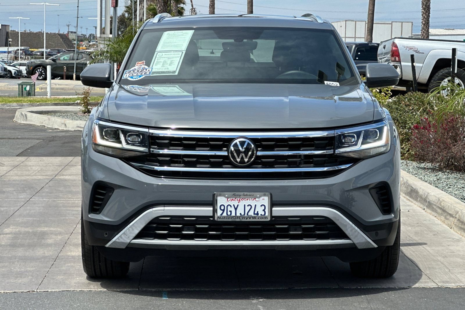 Used 2023 Volkswagen Atlas Cross Sport SE w/ Panoramic Sunroof Package AWD/4WD image 9