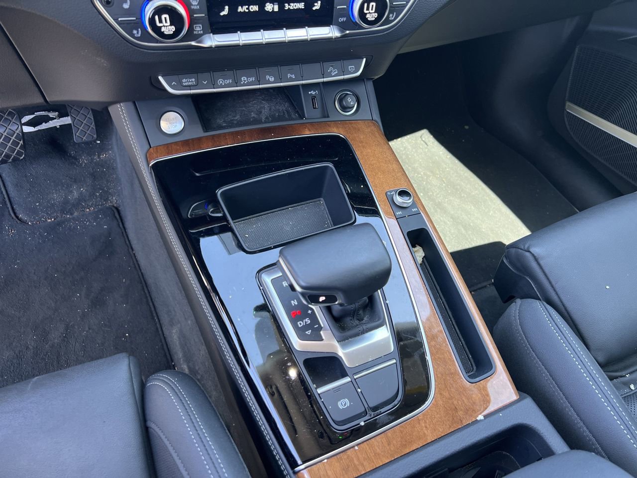 Used 2021 Audi Q5 Prestige w/ Prestige Package image 11