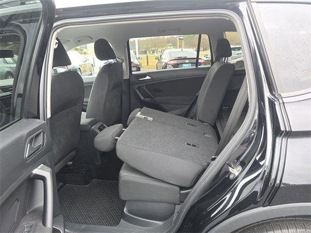 Used 2021 Volkswagen Tiguan S image 11