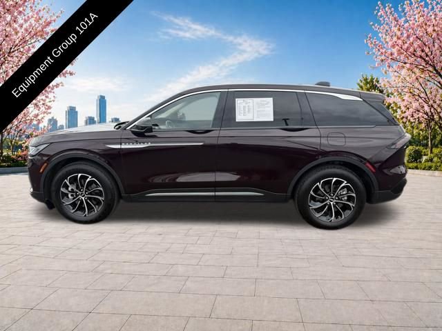 Certified 2024 Lincoln Nautilus Premier AWD/4WD image 3