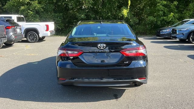 Used 2024 Toyota Camry LE image 5