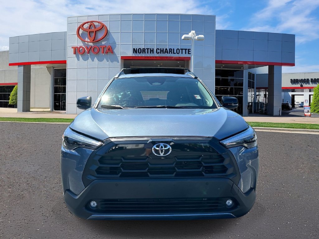 Used 2026 Toyota Corolla Cross XLE w/ Convenience Package AWD/4WD image 3