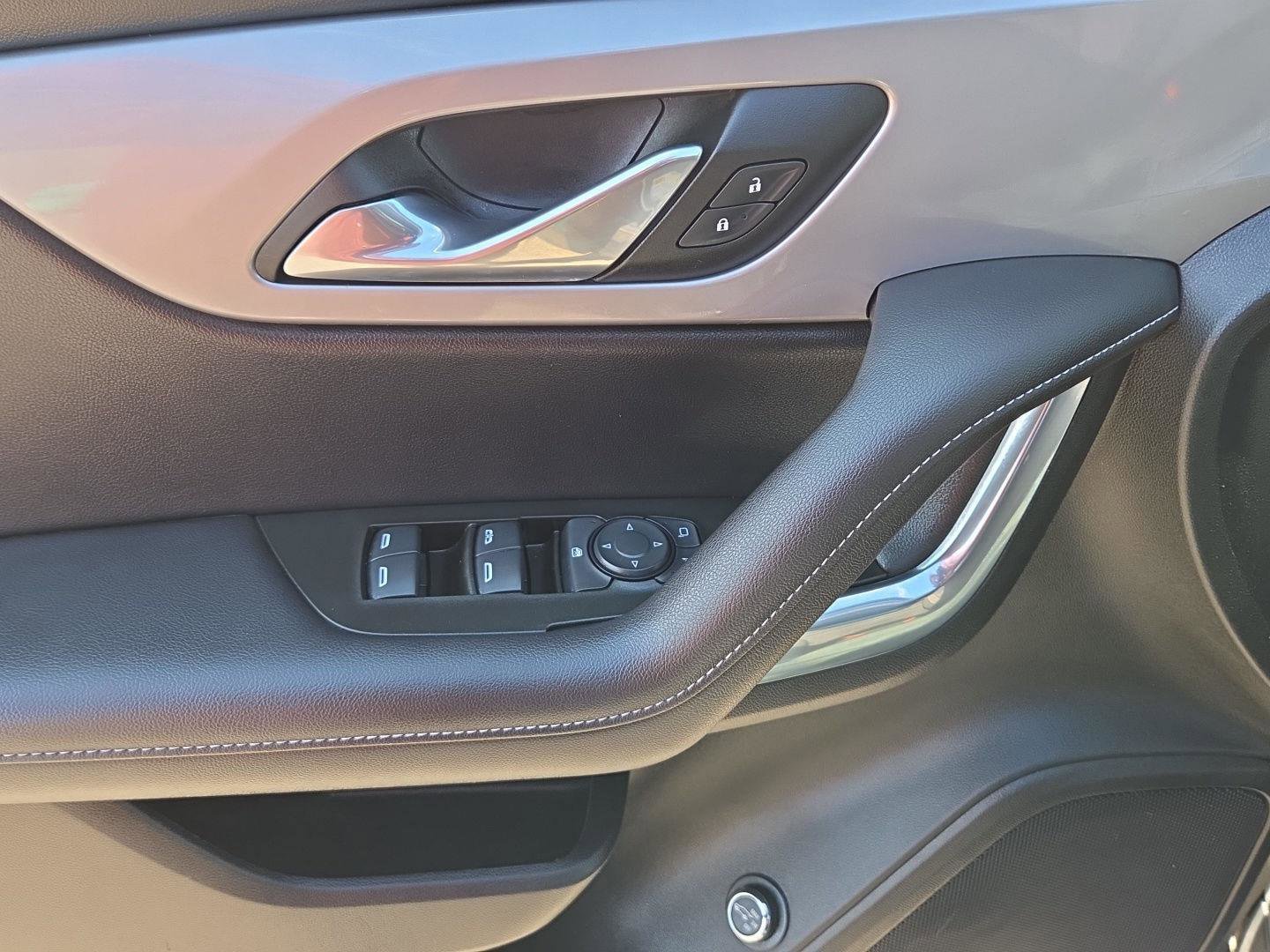 Used 2023 Chevrolet Blazer LT w/ Convenience Package image 17