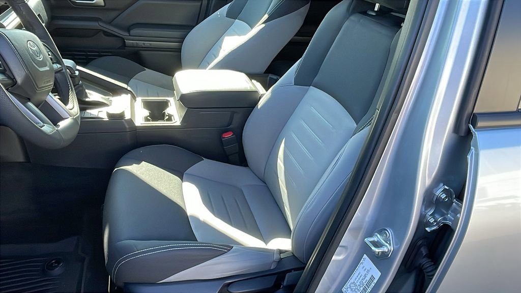 Certified 2025 Toyota Tacoma TRD Sport image 12