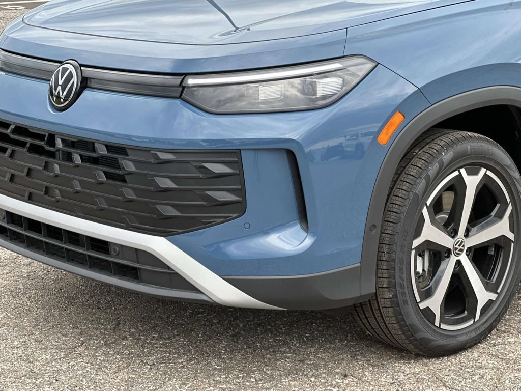 New 2026 Volkswagen Tiguan SE AWD/4WD image 6