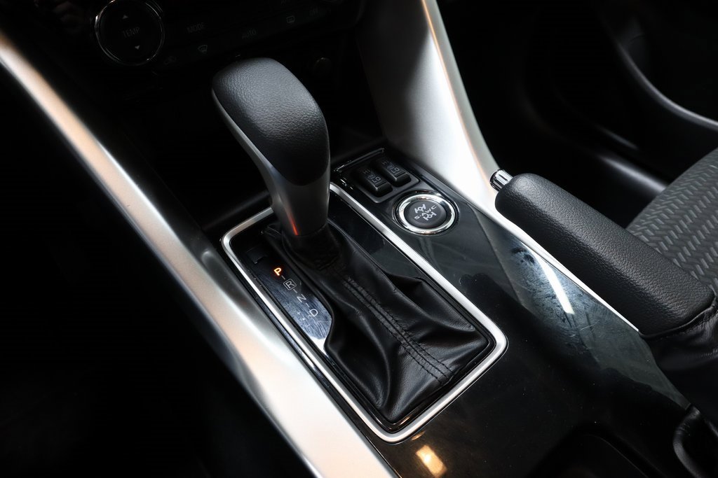 Used 2024 Mitsubishi Eclipse Cross LE image 34