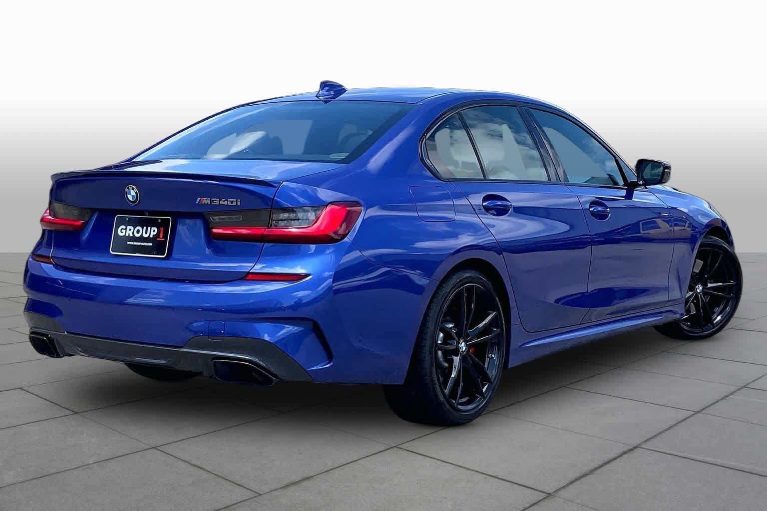 Used 2022 BMW M340i w/ Premium Package RWD image 12