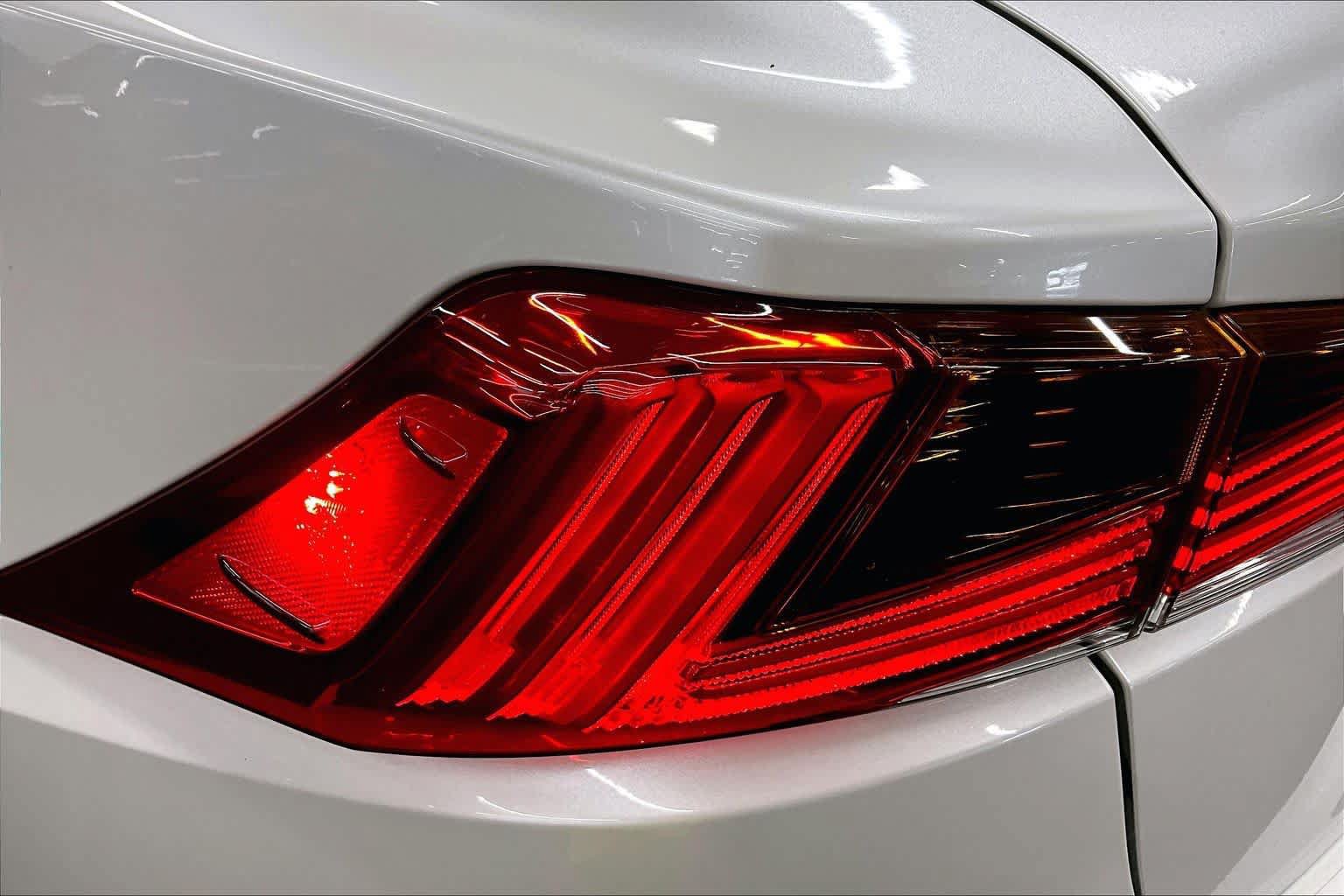 Used 2018 Lexus IS 300 w/ Accessory Package 2 RWD image 28