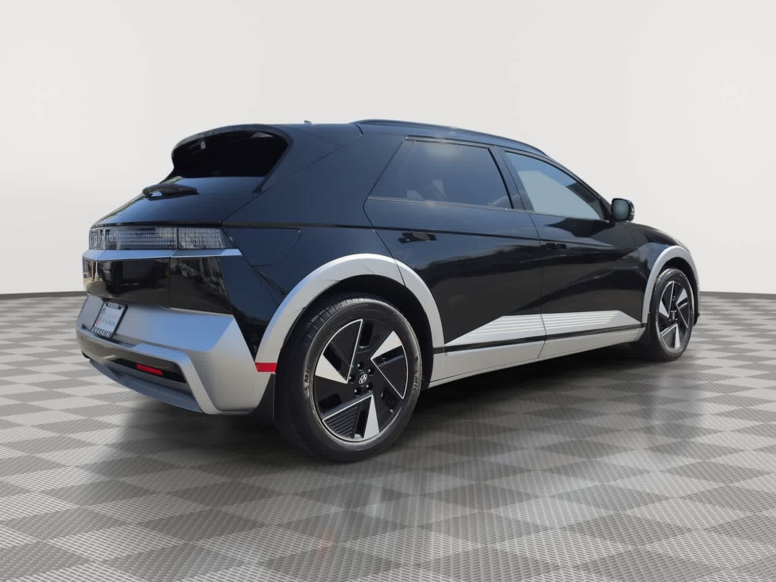New 2027 Hyundai Ioniq 5 Limited RWD image 7