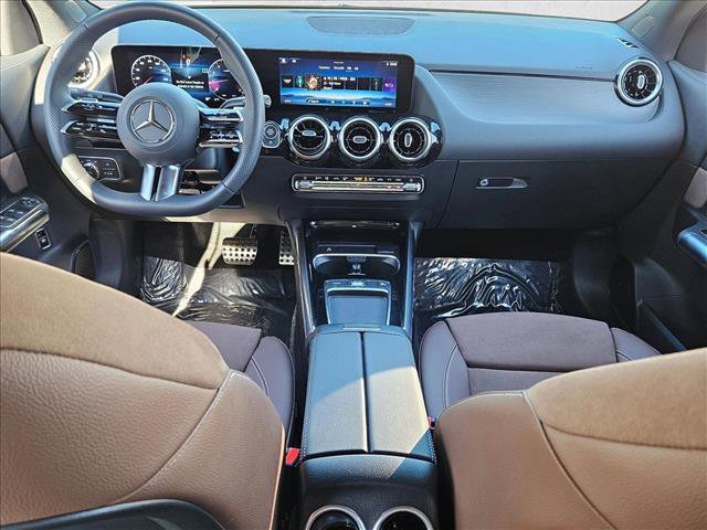 Used 2026 Mercedes-Benz GLA 250 image 16