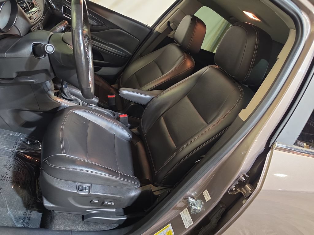 Used 2015 Buick Encore Leather AWD/4WD image 13