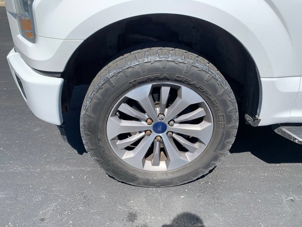 Used 2017 Ford F150 XL w/ Equipment Group 101A Mid AWD/4WD image 18