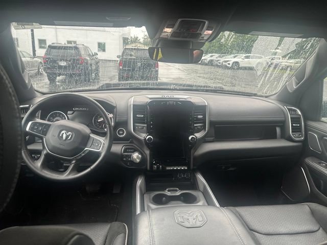 Used 2024 RAM 1500 Laramie AWD/4WD image 11