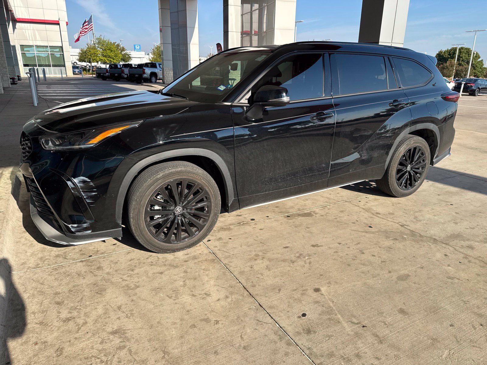 Used 2024 Toyota Highlander XSE