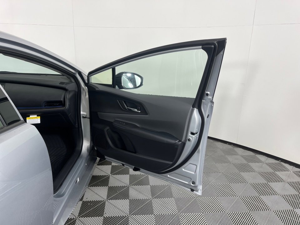 New 2026 Toyota Prius Limited image 27